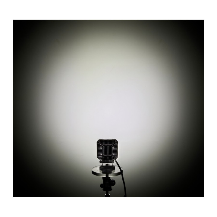 PHARE DE TRAVAIL 18 LED - 2800 LUMENS