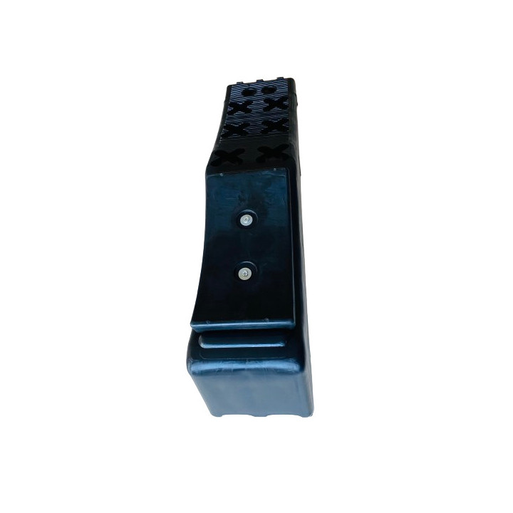cale-roue-6T-plastique-caoutchouc-noire.jpg