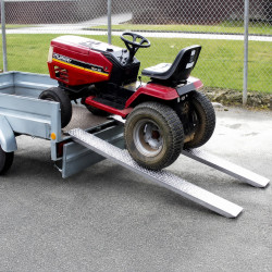 Rampe aluminium 2 m - Charge 1000 kg (paire) homologuée et légère